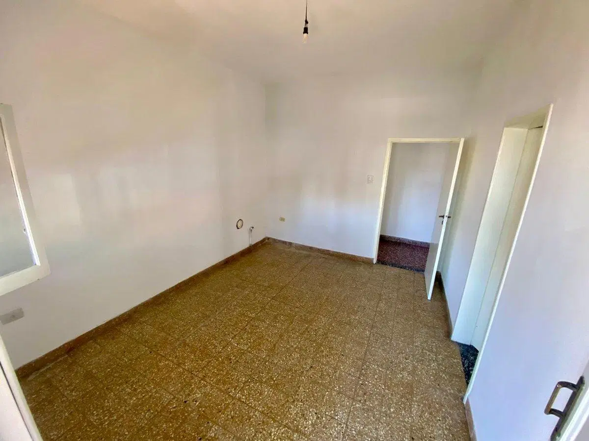 CASA 3 AMBIENTES EN VENTA EN TEMPERLEY 2
