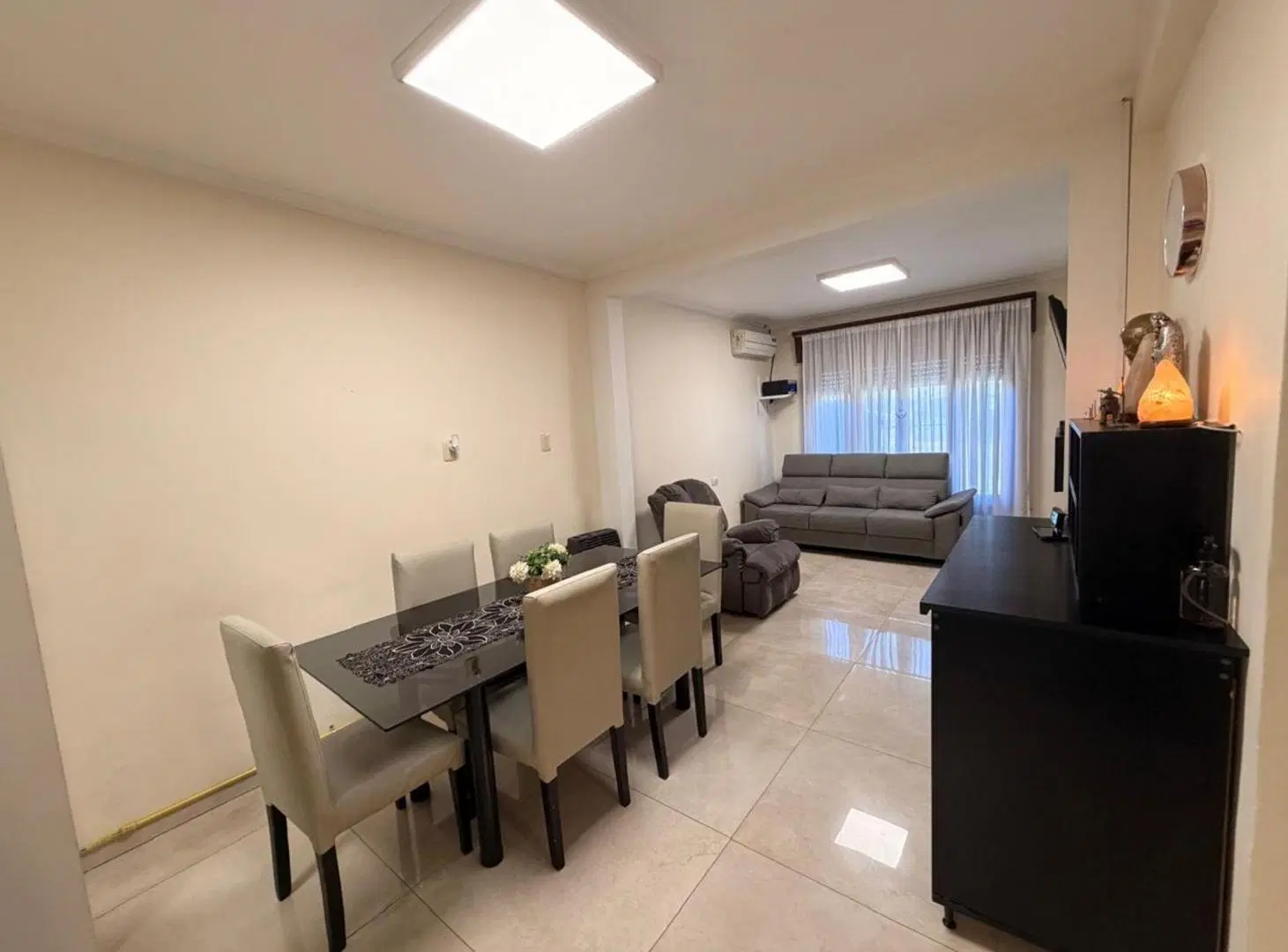 CASA EN EXCELENTE ESTADO ADROGUE APTA CREDITO 8