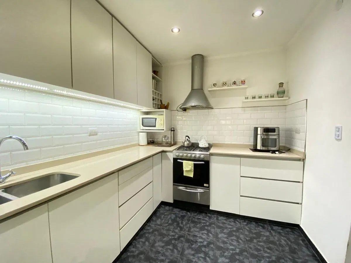 Casa 3 ambientes VENTA Longchamps IMPECABLE ESTADO 4
