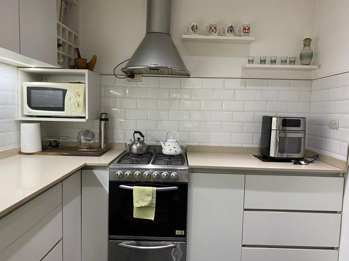 Casa 3 ambientes VENTA Longchamps IMPECABLE ESTADO