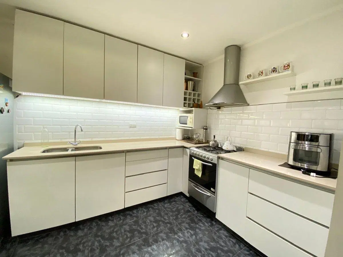 Casa 3 ambientes VENTA Longchamps IMPECABLE ESTADO 3