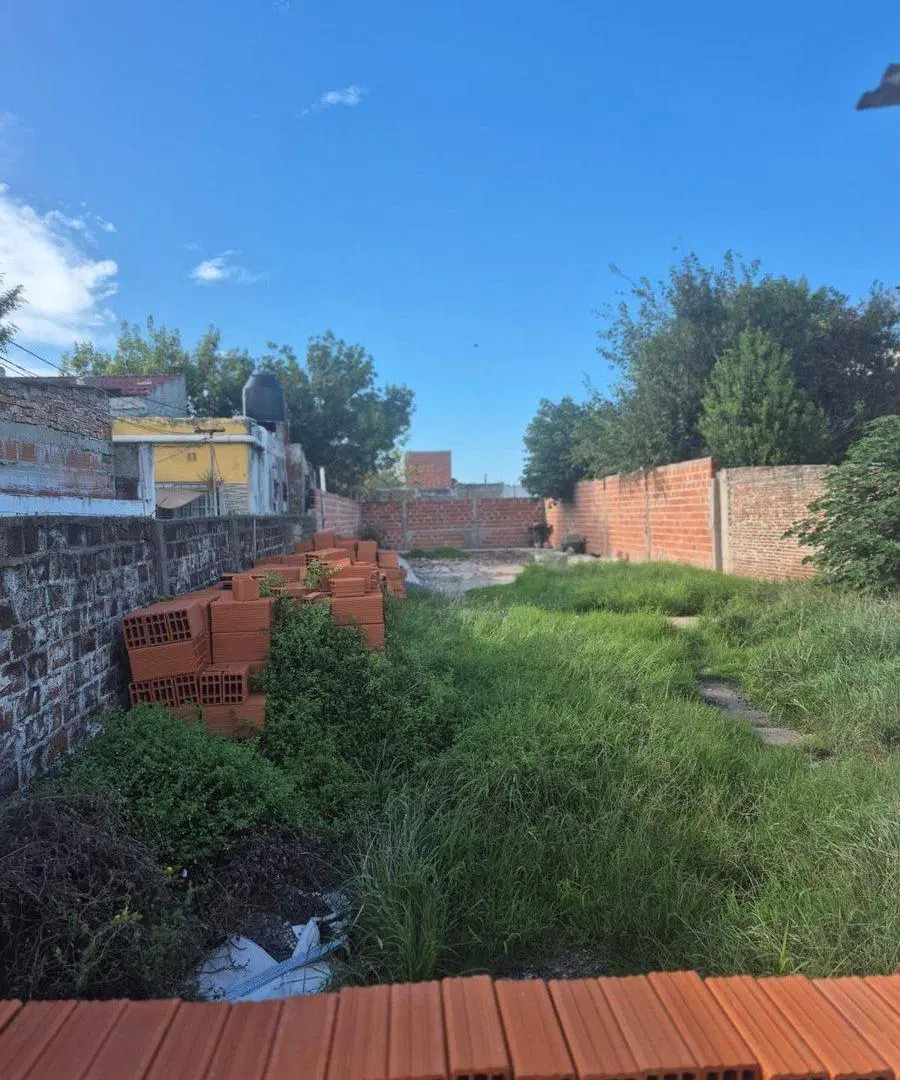 CASAS  CON TERRENO EN SAN JOSE TEMPERLEY 3