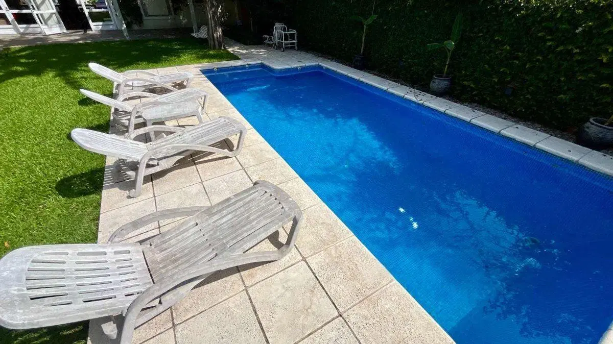 CASA 5 AMBIENTES EN VENTA TEMPERLEY APTO CREDITO 4