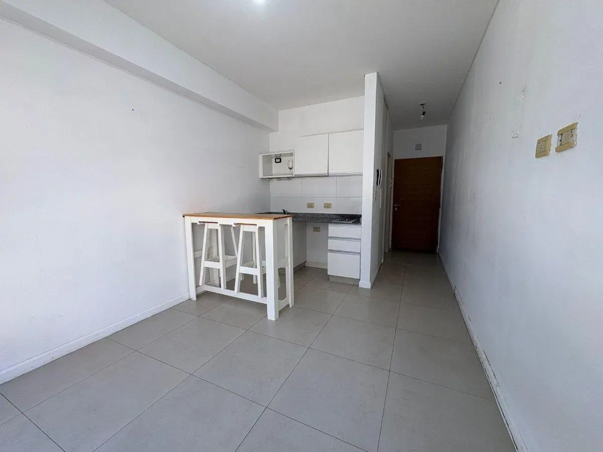 DPTO MONOAMB EN ALQUILER LOMAS DE ZAMORA APTO PROF 3