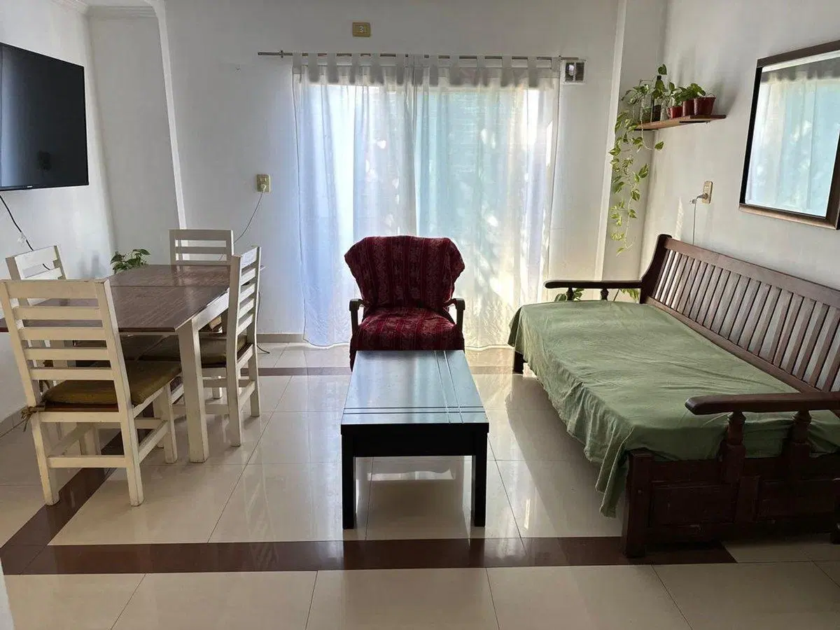 VENTA DEPARTAMENTO 2 AMBIENTES AL FRENTE C/BALCON 2