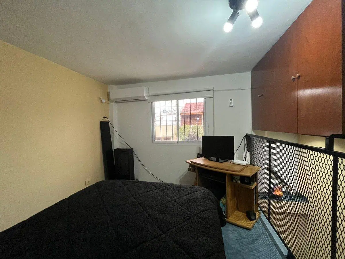 DEPTO EN VENTA 2 AMBIENTES EN VALENTIN ALSINA 4