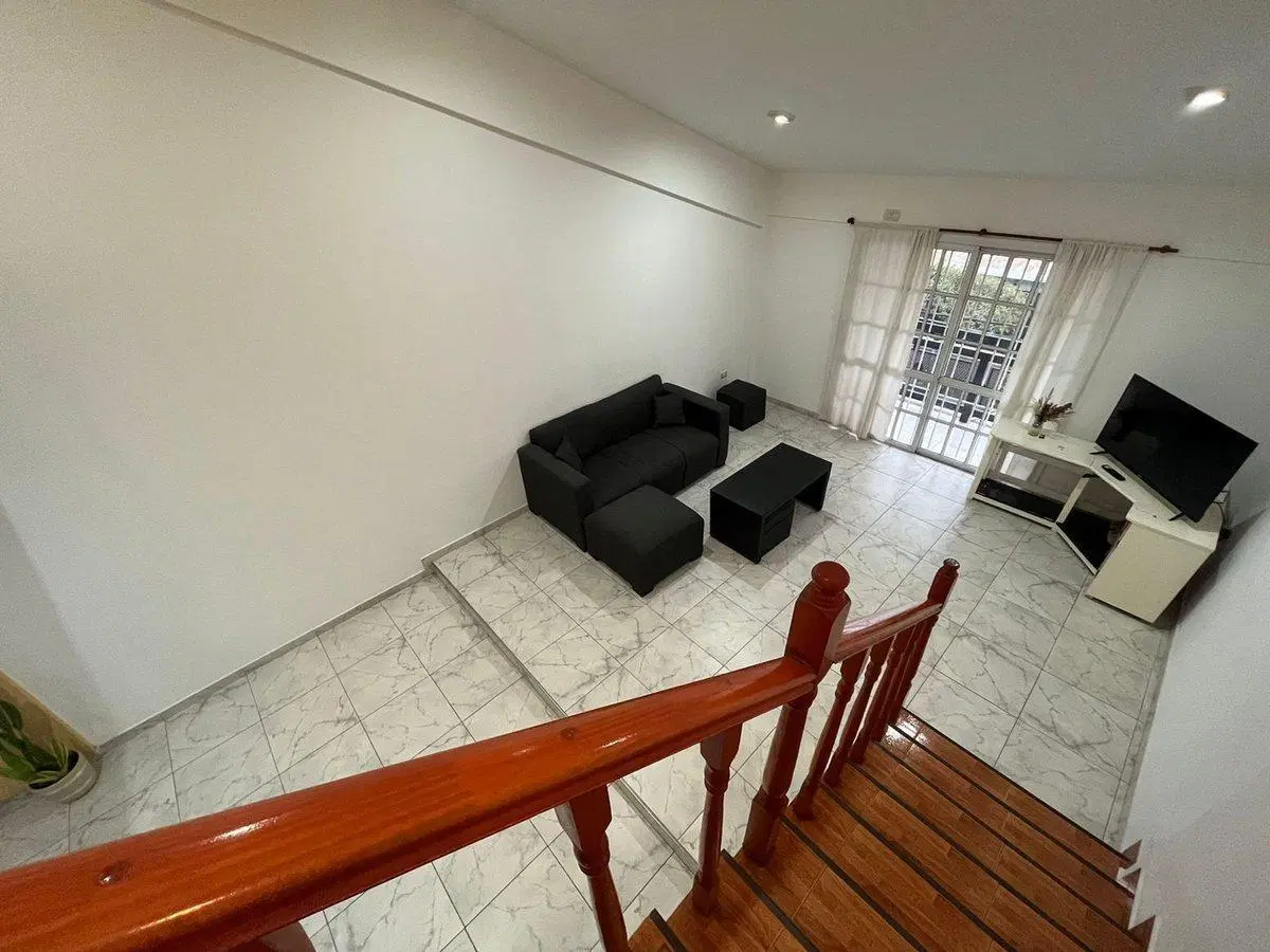 DEPARTAMENTO 3 AMBIENTES EN VENTA EN LANUS 4