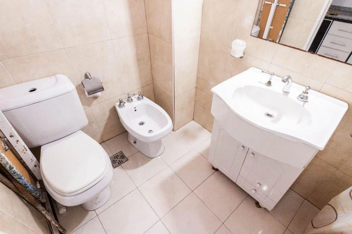 DEPARTAMENTO MONOAMBIENTE EN VENTA EN BANFIELD 5