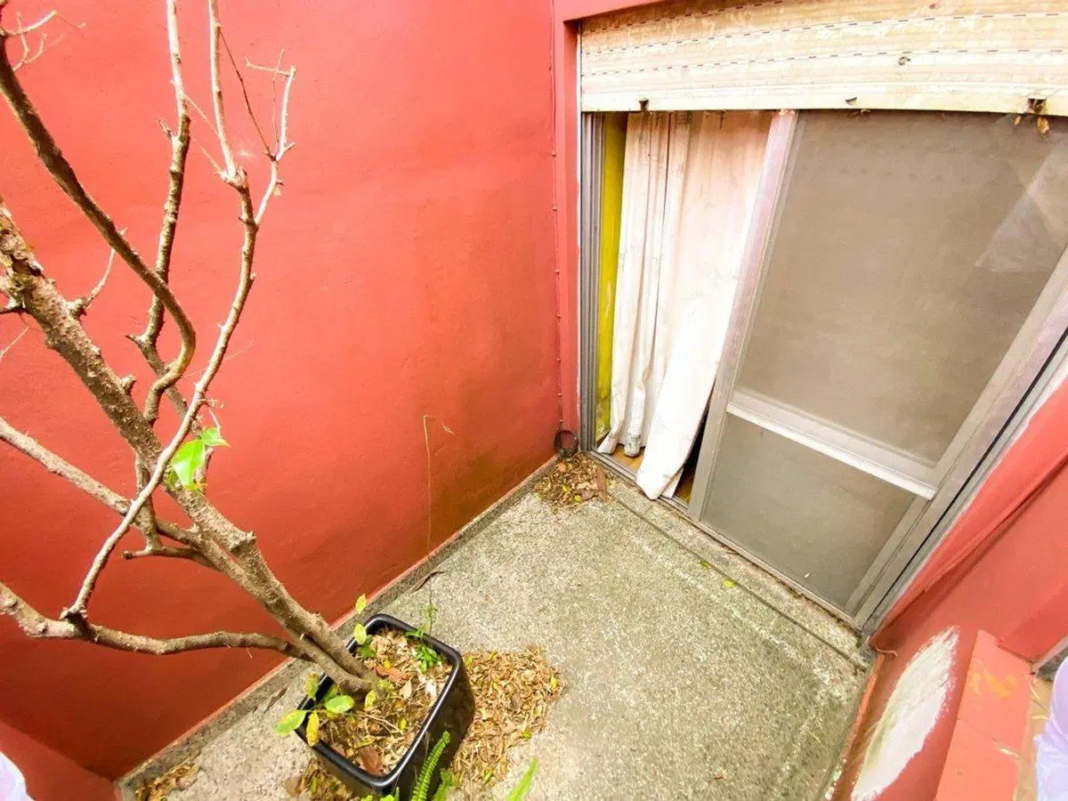 VENTA PH DE 4 AMBIENTES CON PATIO - BANFIELD 5