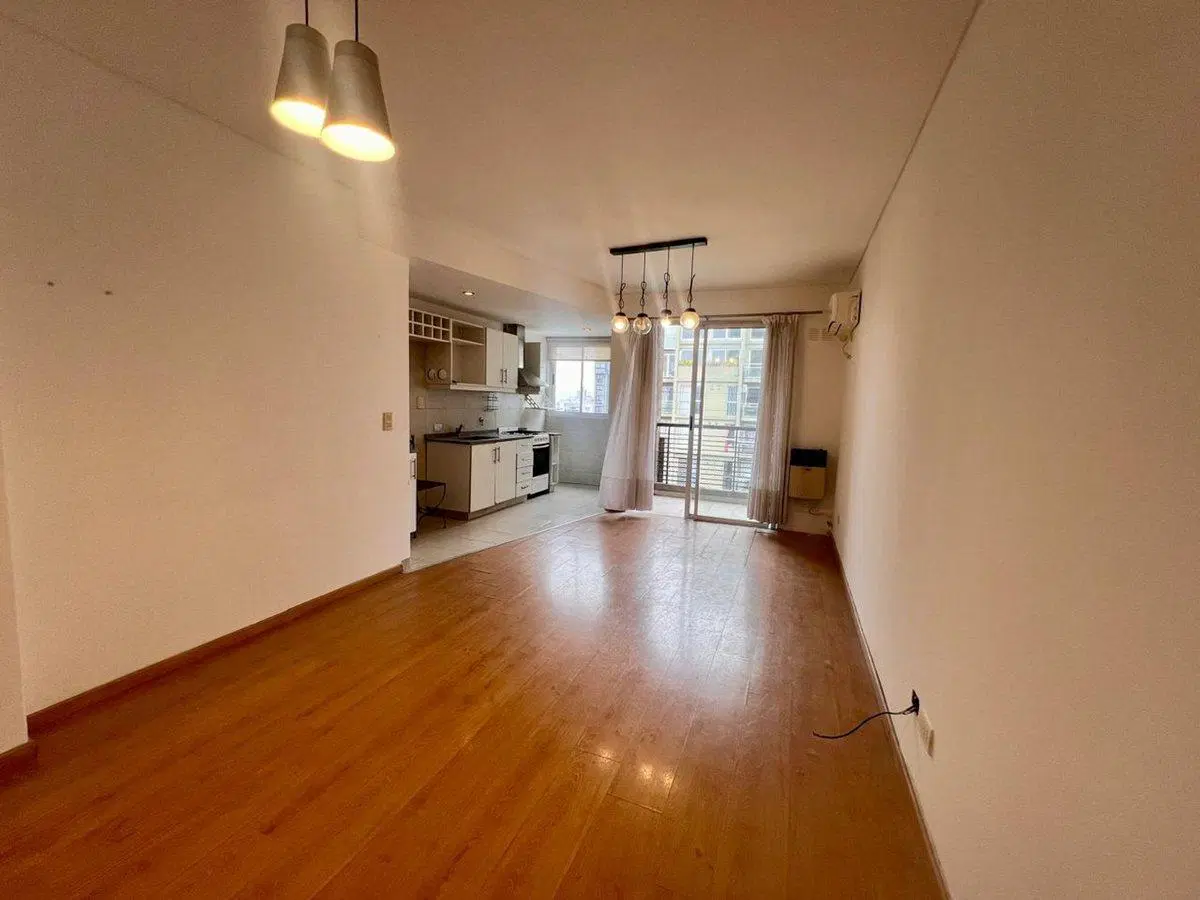 DEPARTAMENTO 2 AMBIENTES EN VENTA LOMAS DE ZAMORA 4