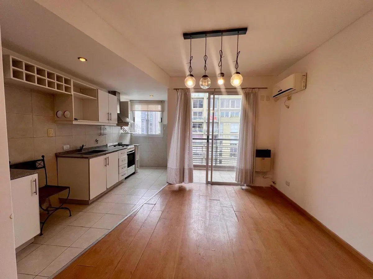 DEPARTAMENTO 2 AMBIENTES EN VENTA LOMAS DE ZAMORA 3