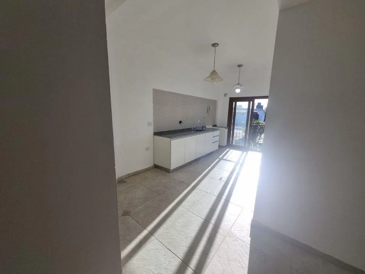 DEPARTAMENTO 4 AMBIENTES VENTA FRENTE APTA CREDITO 4