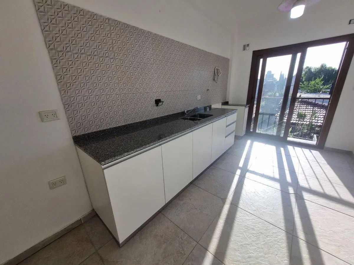 DEPARTAMENTO 4 AMBIENTES VENTA FRENTE APTA CREDITO 2