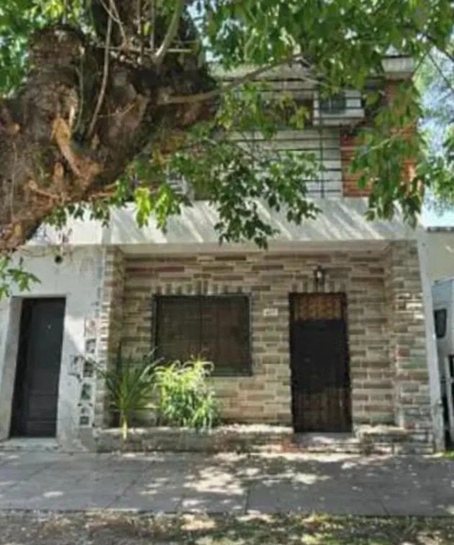 PH 2 AMBIENTES EN VENTA EN BANFIELD REFACCIONADO 2