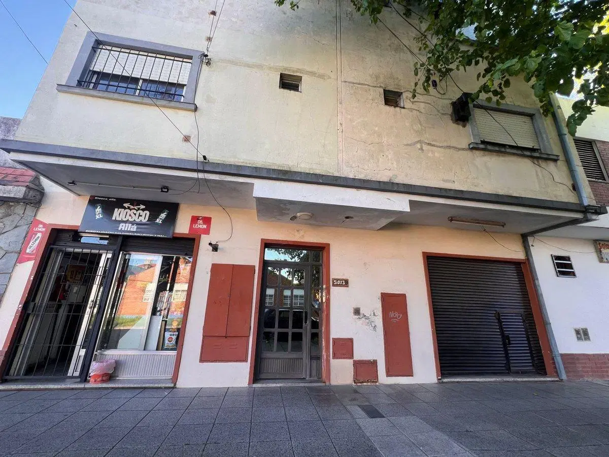 VENTA PH 2 AMBIENTES REMEDIOS DE ESCALADA 4