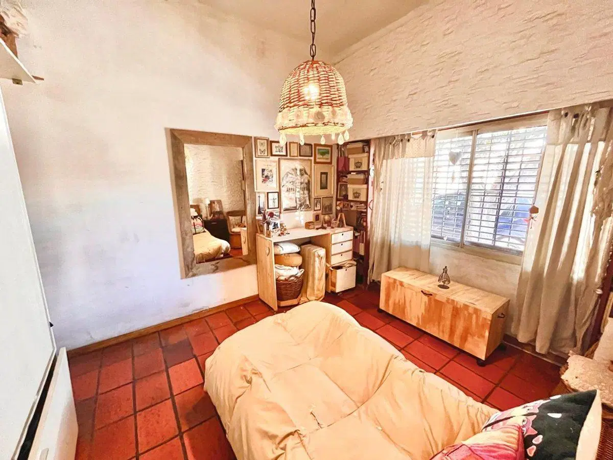 CASA 4 AMBIENTES VENTA TEMPERLEY PILETA PARQUE 3