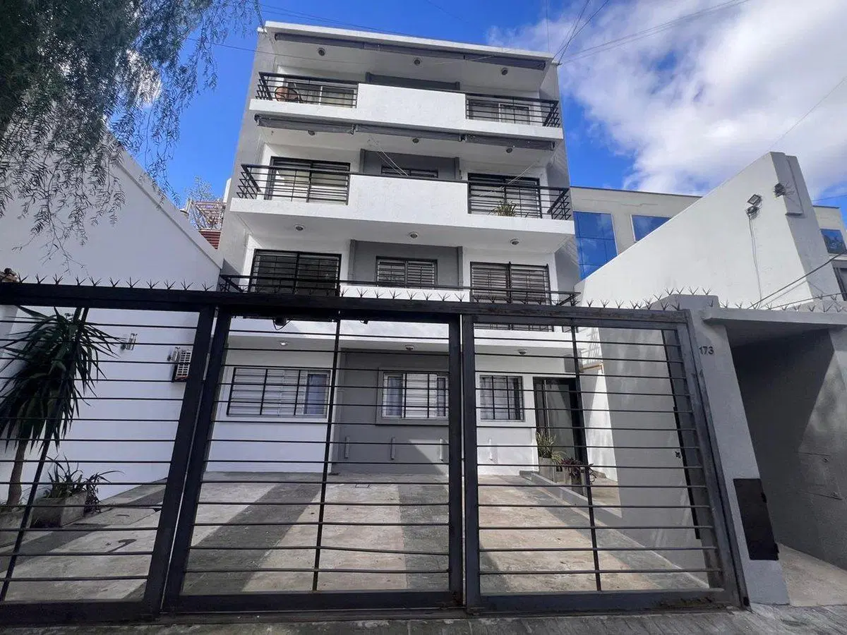 DEPARTAMENTO DOS AMBIENTES  VENTA LOMAS DE ZAMORA 5