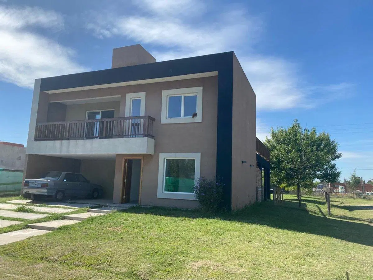 Casa 4 ambientes VENTA Santo Domingo, SAN VICENTE 2