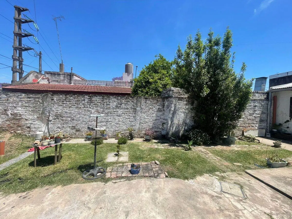 CASA 3 AMBIENTES VENTA CLAYPOLE FINANCIACION 5
