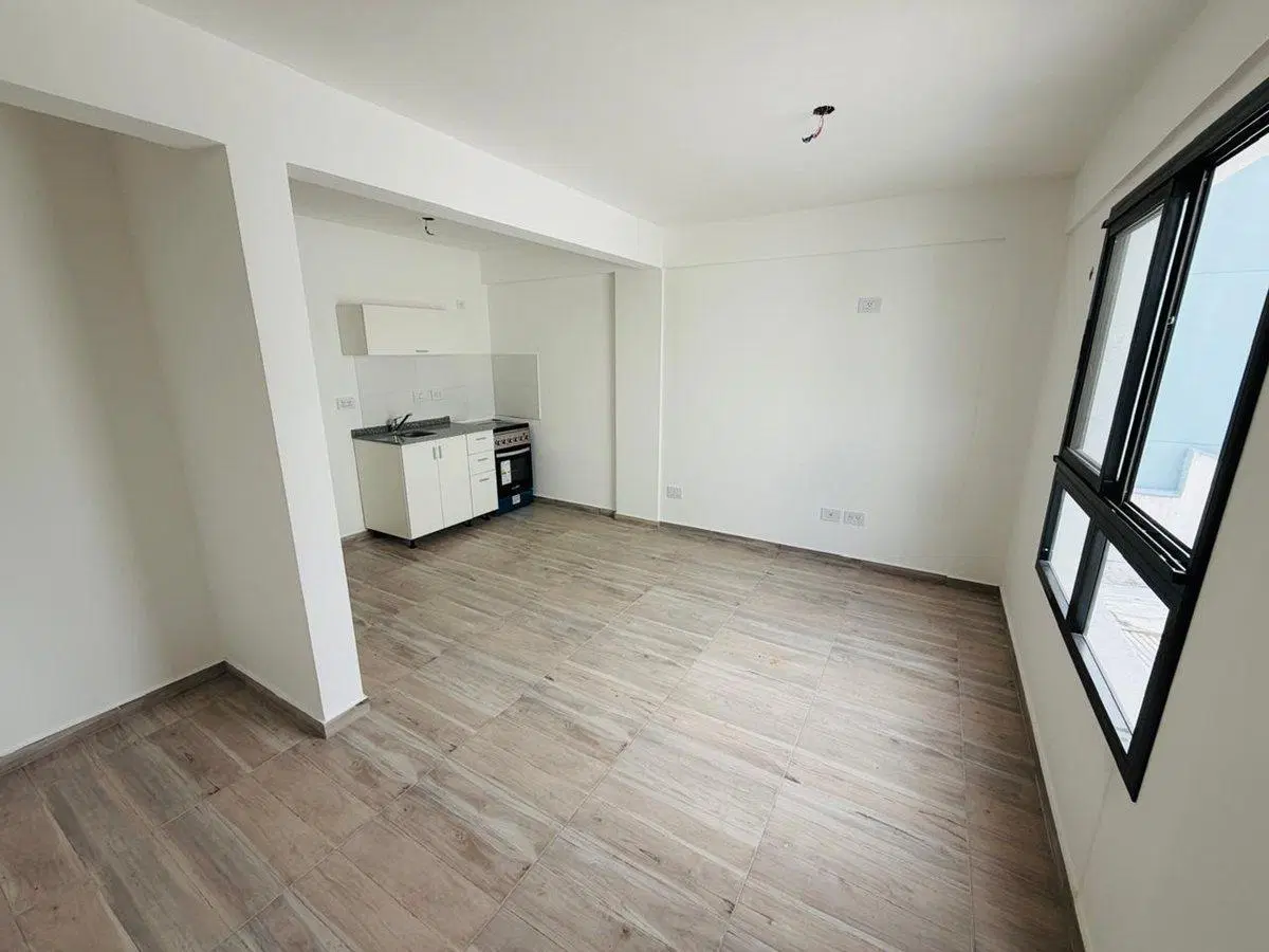 Departamento monoambiente venta Lomas de Zamora 3