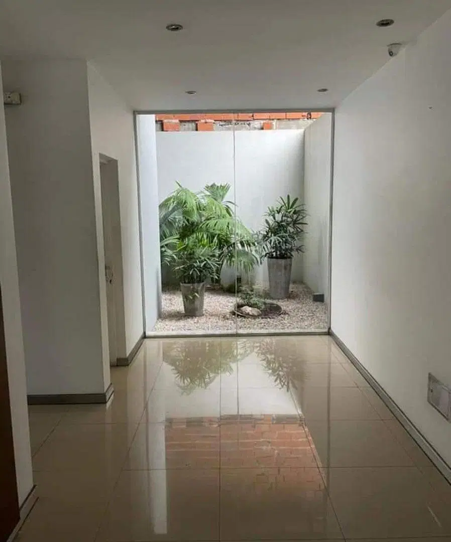VENTA DEPTO 2 AMB LOMAS DE ZAMORA 4