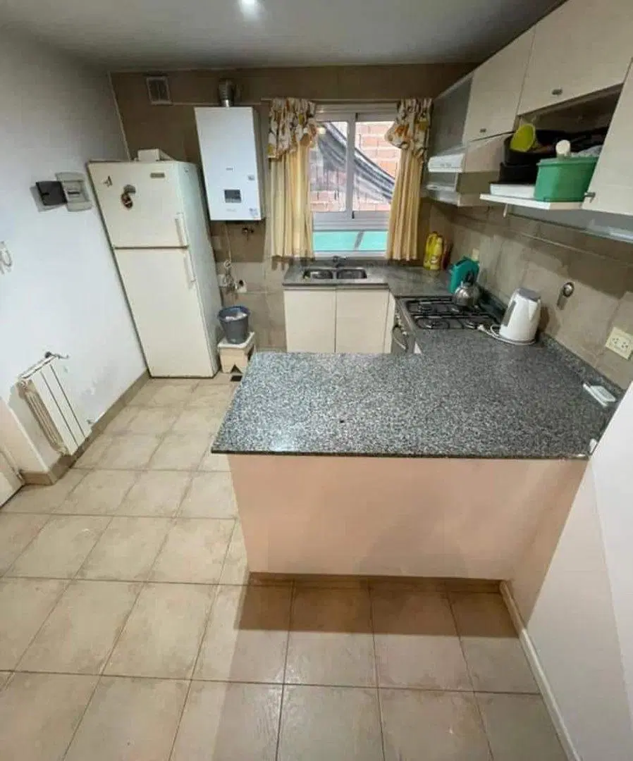 VENTA DEPTO 2 AMB LOMAS DE ZAMORA 3