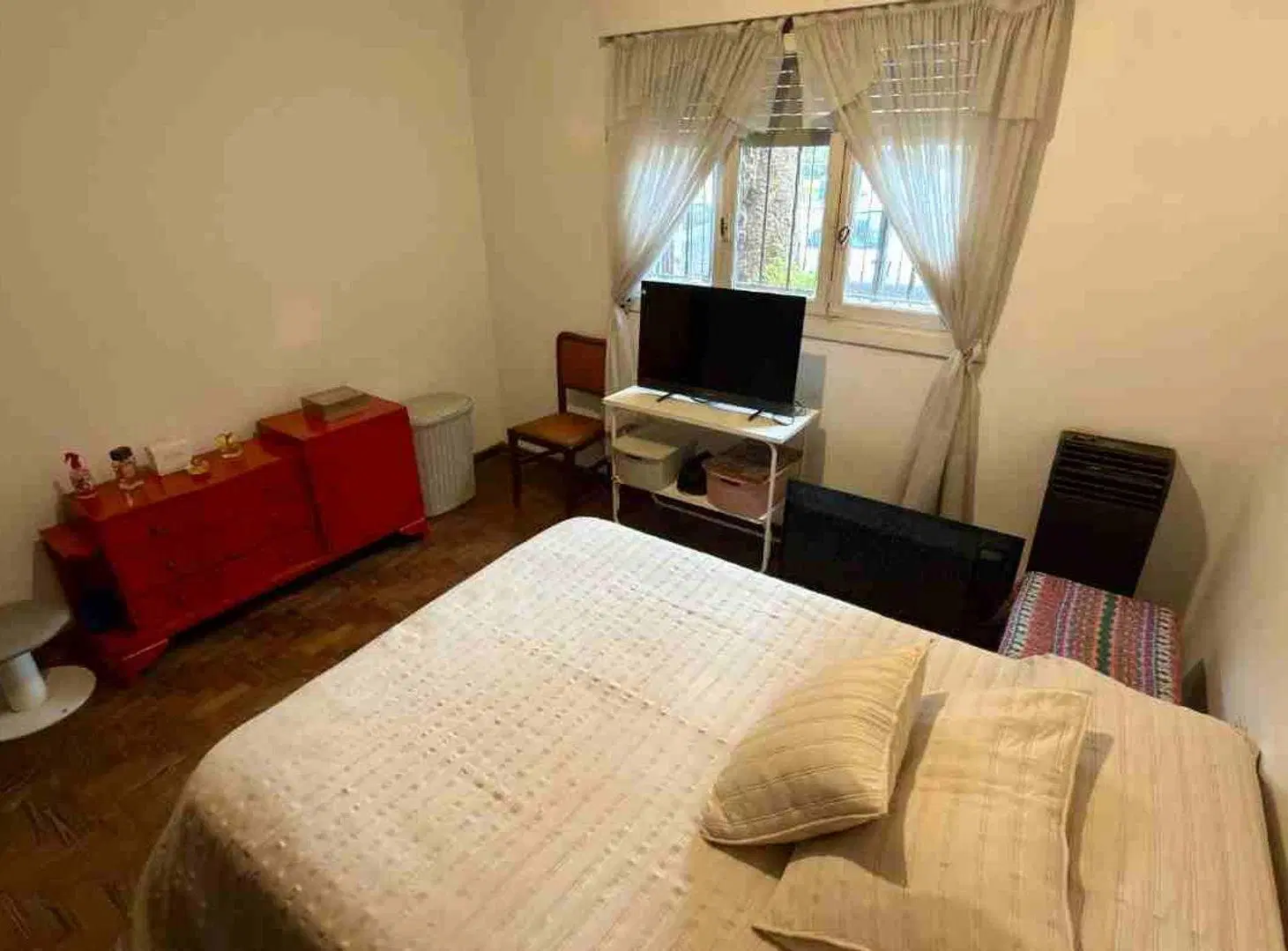 CASA 4 AMBIENTES EN VENTA ADROGUE 4