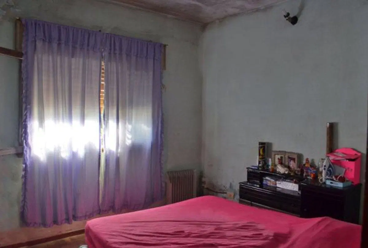 CASA 3 AMB EN VENTA EN JOSE MARMOL A REFACCIONAR 4