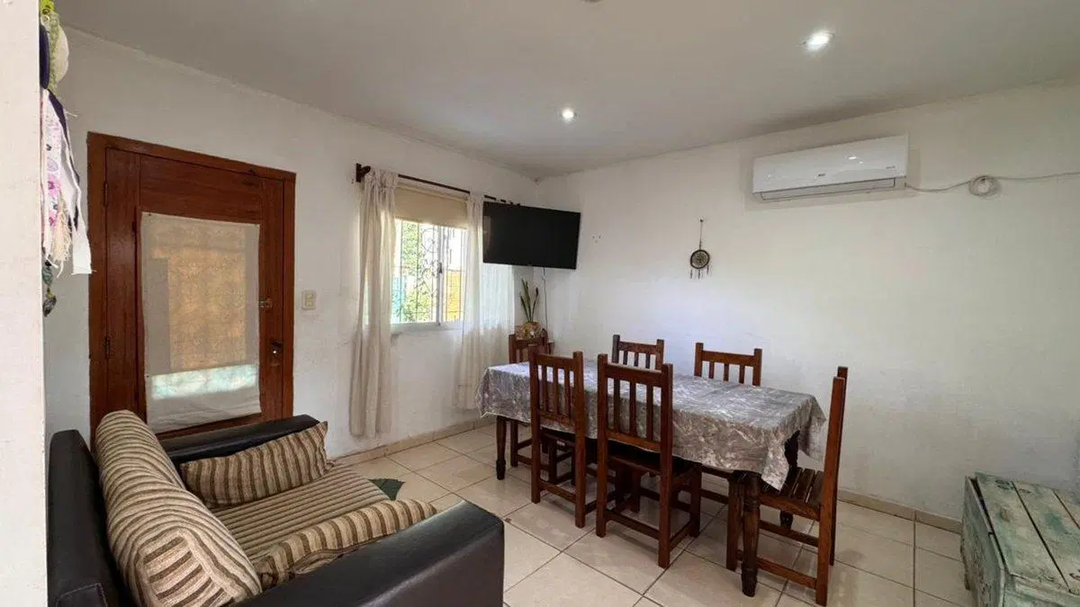 CASA 3 AMBIENTES VENTA CAÑUELAS AMPLIO LOTE GARAJE 8