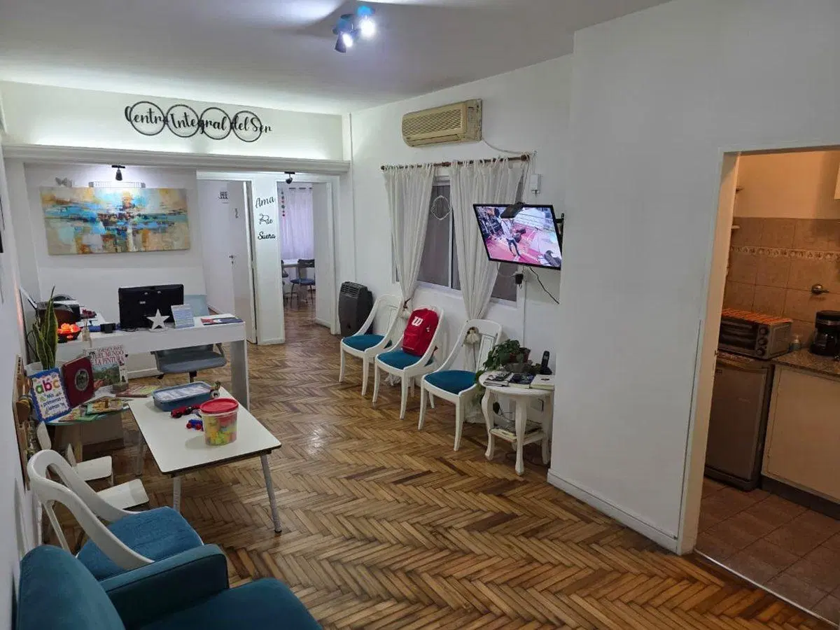 DEPARTAMENTO 3 AMBIENTES EN VENTA BANFiIELD 3