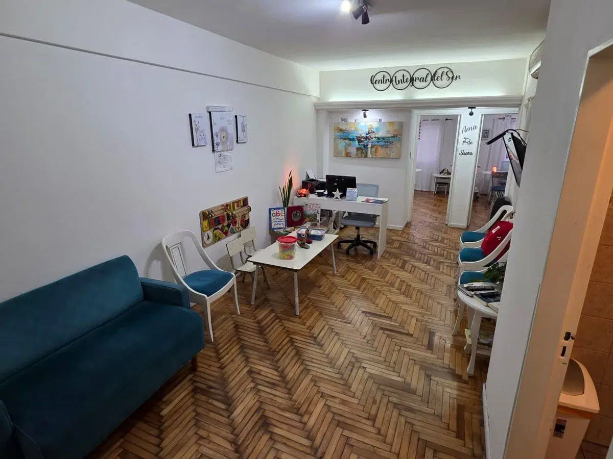 DEPARTAMENTO 3 AMBIENTES EN VENTA BANFiIELD 4