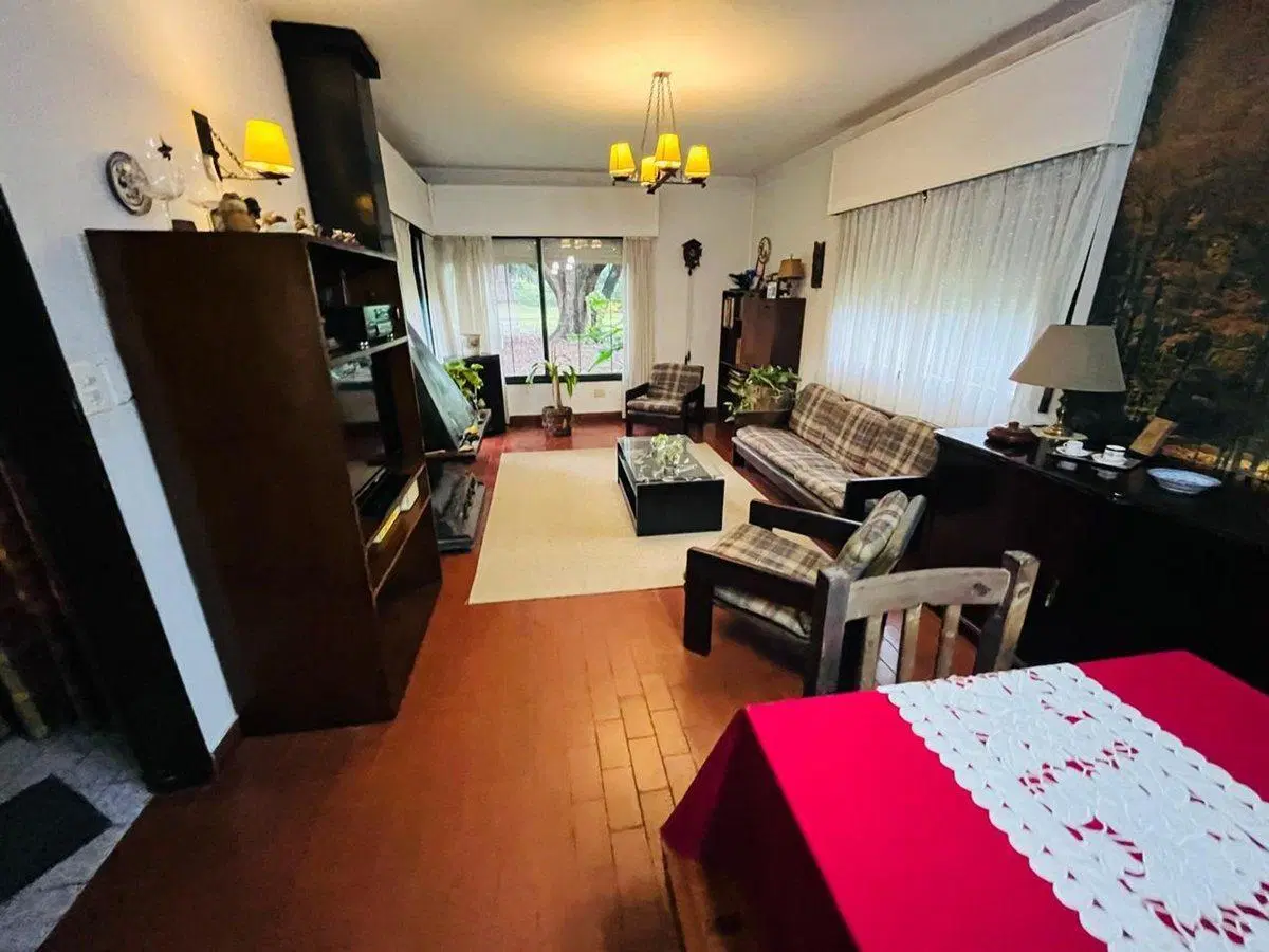 CASA 4 AMBIENTES VENTA MONTE GRANDE PARQUE PILETA 5