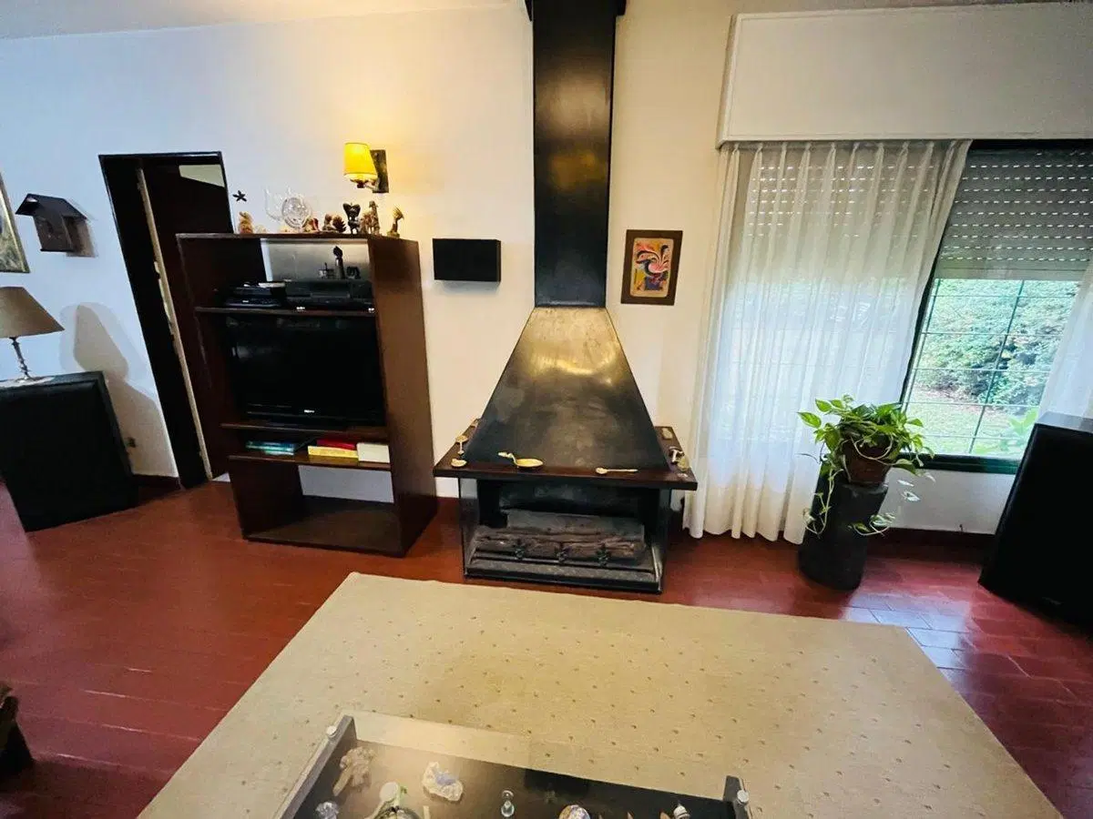 CASA 4 AMBIENTES VENTA MONTE GRANDE PARQUE PILETA 2