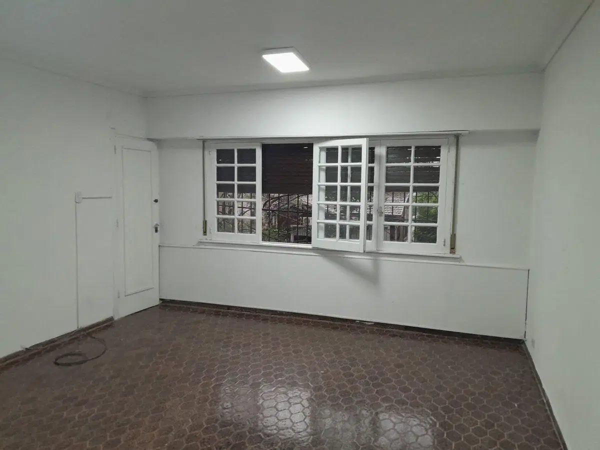 DEPARTAMENTO 4 AMB EN VENTA ADROGUE APTO/CRED 5