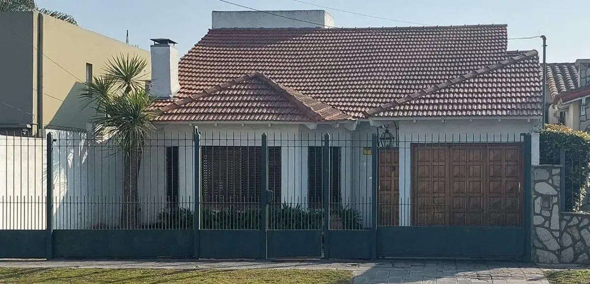 VENTA CASA 4 AMB BURZACO APTO CREDITO 5