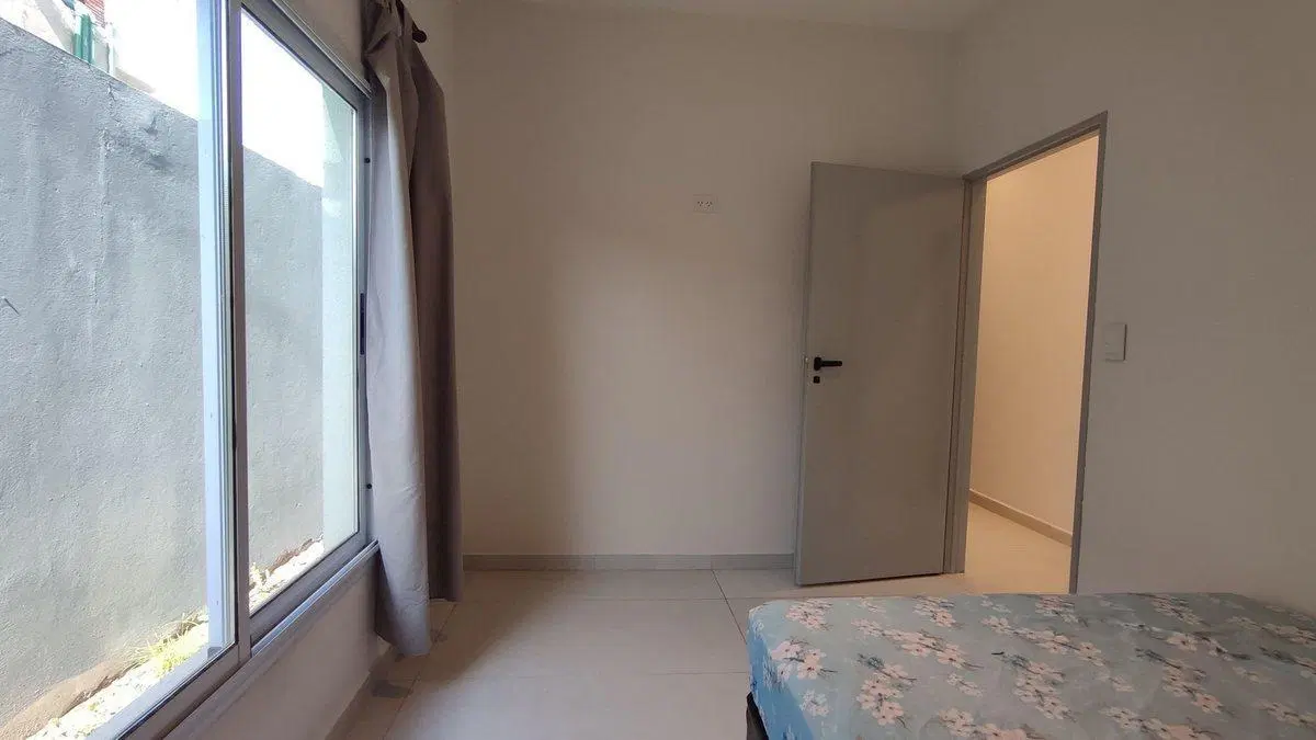VENTA CASA 4 AMB - EL REMANSO - CARLOS SPEGAZZINI 5