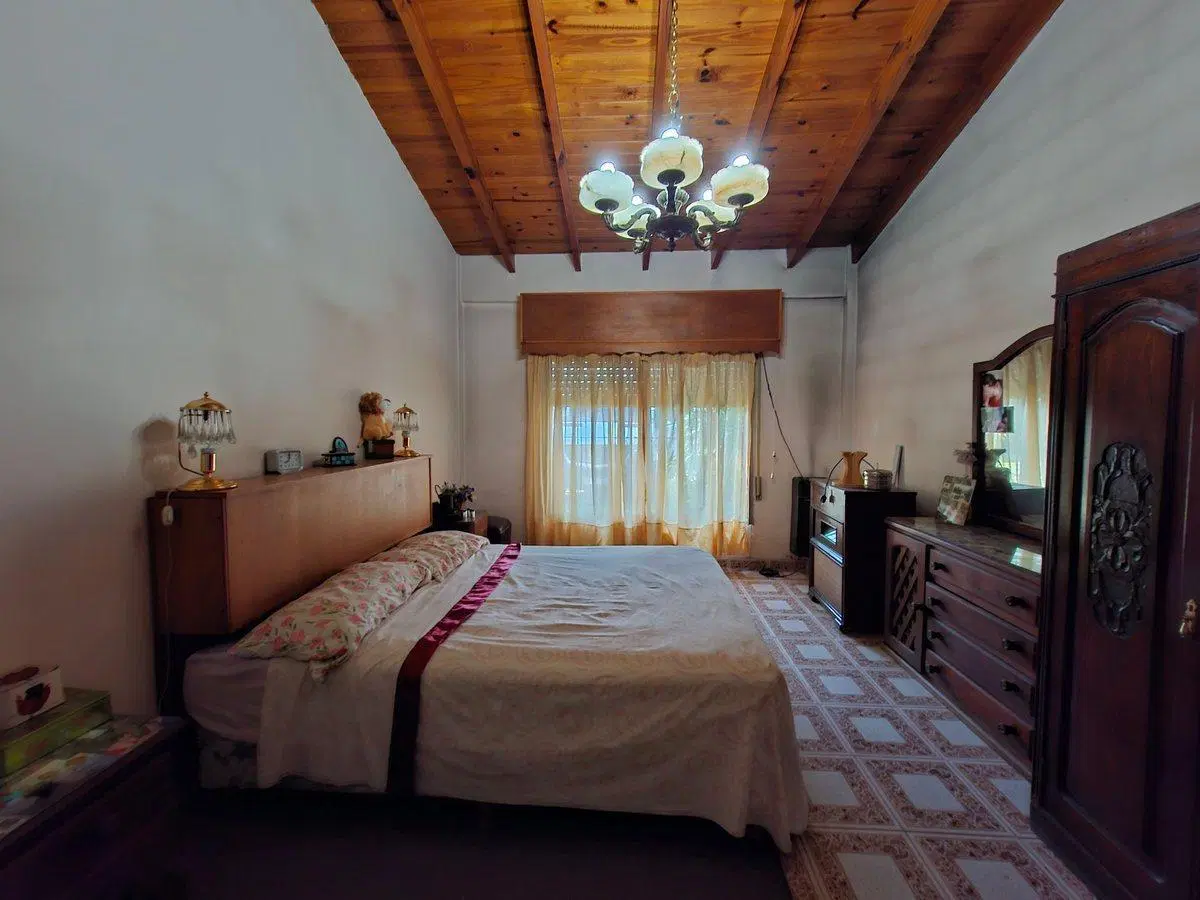 CASA 3 AMB EN VENTA EN CLAYPOLE APTO CREDITO 2
