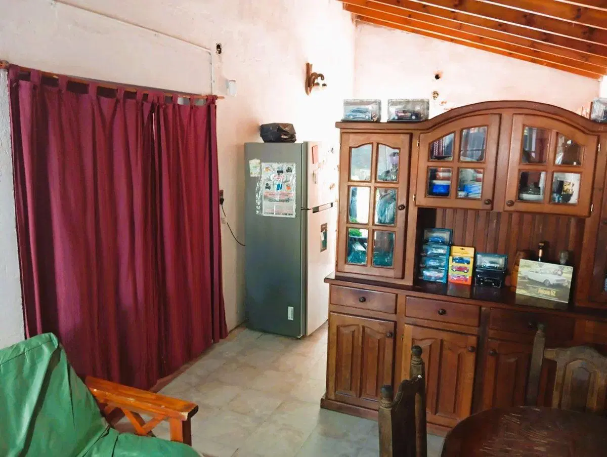 CASA 4 AMBIENTES VENTA TRISTAN SUAREZ CON DEPTO 2