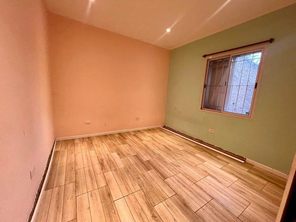 VENTA  CASA EN EZEIZA 3 AMB APTA CREDITO 5