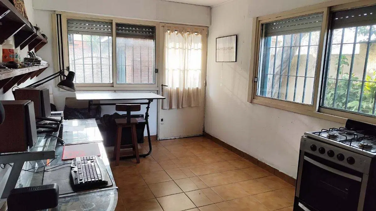 P.H CUATRO AMBIENTES EN VENTA LOMAS DE ZAMORA 2