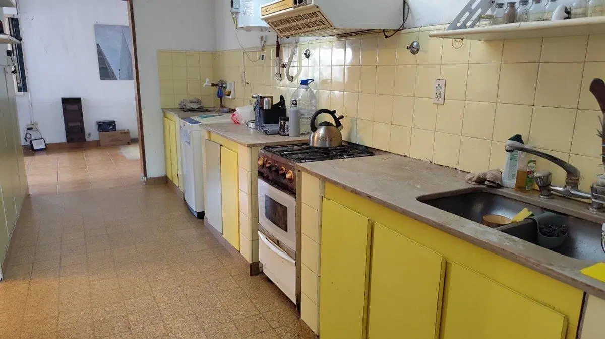P.H CUATRO AMBIENTES EN VENTA LOMAS DE ZAMORA 4