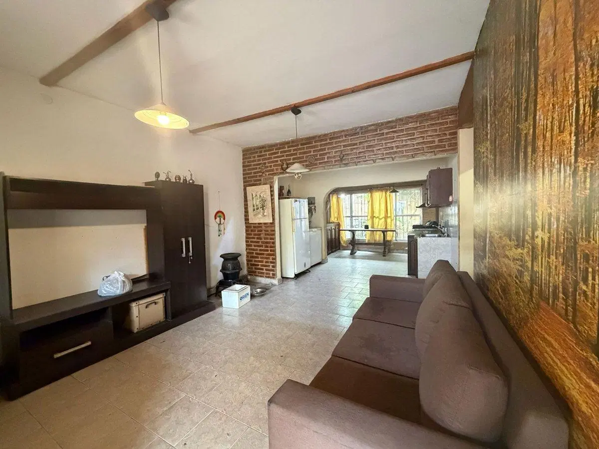 VENTA PH AL FONDO CON JARDIN Y PILETA TEMPERLEY 3