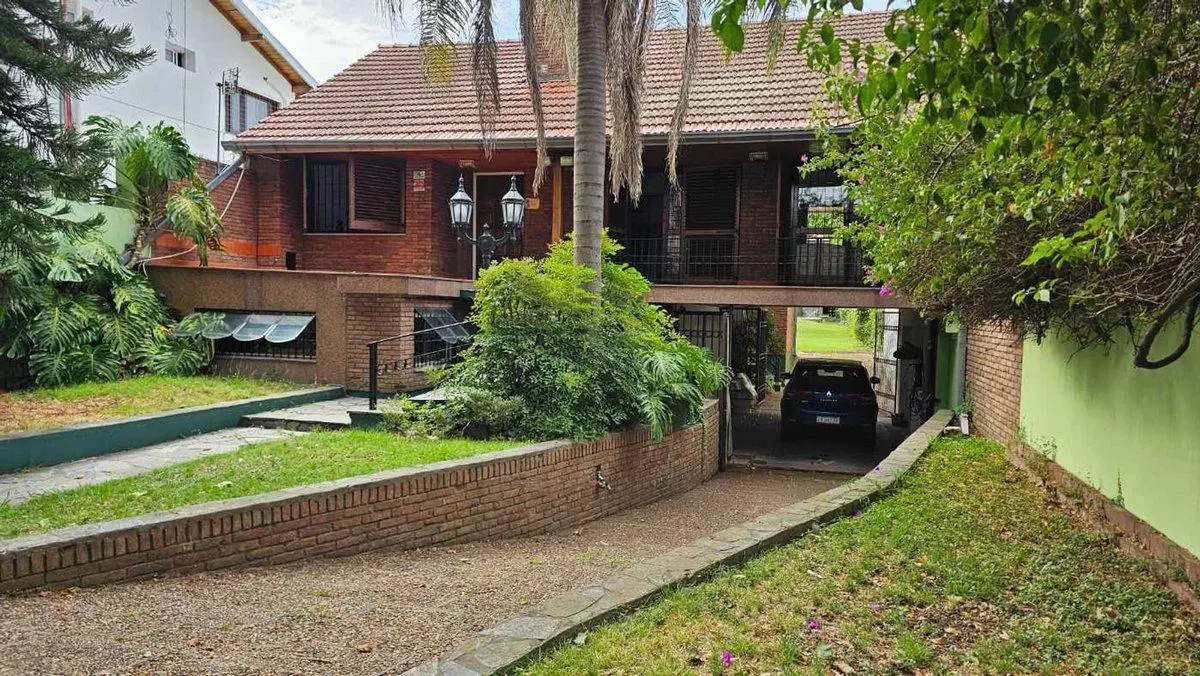 CASA 6 AMBIENTES VENTA  ADROGUE CREDITO DESARROLLO 5
