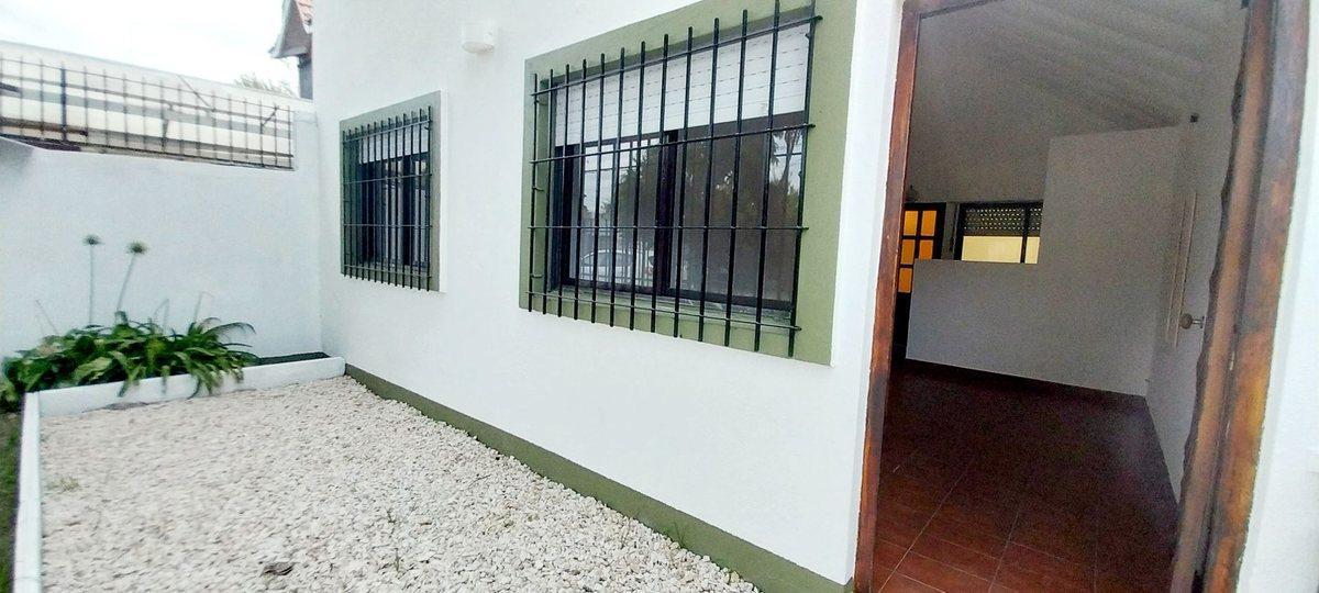 Dúplex 3 ambientes con Patio venta Lomas De Zamora