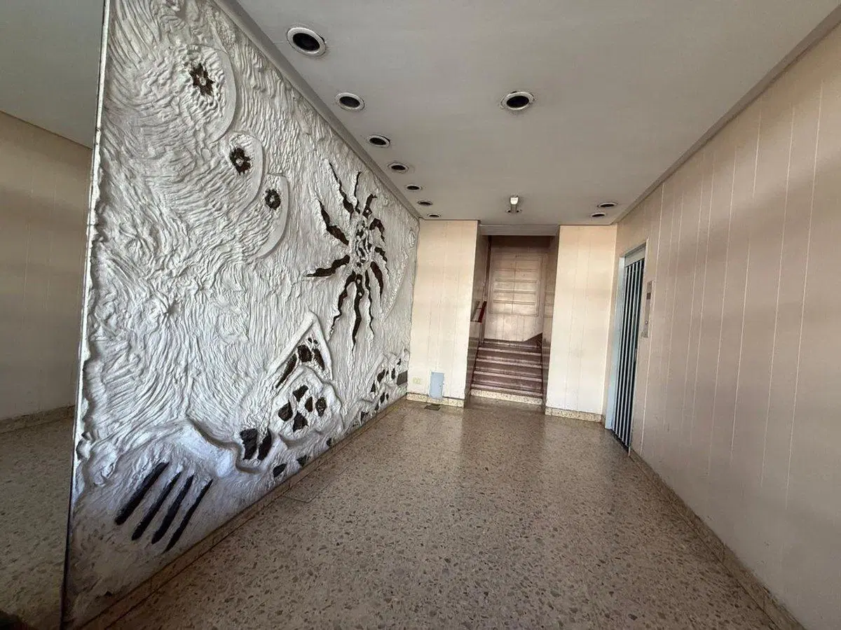 DEPARTAMENTO 2 AMBIENTES EN VENTA EN LOMAS CENTRO 3