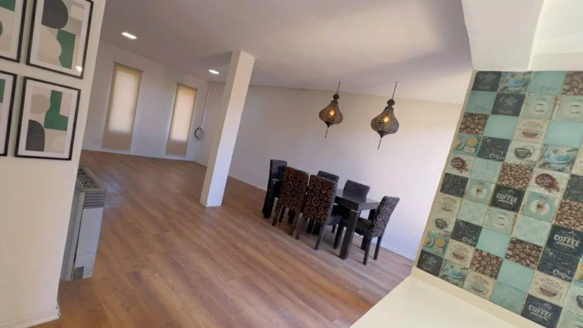 CASA EN VENTA EN BANFIELD 5