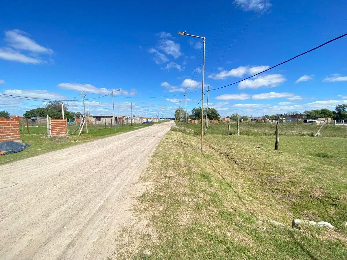 VENTA DE LOTE TERRENO DE 40x57 (2310m2) - GUERNICA 4