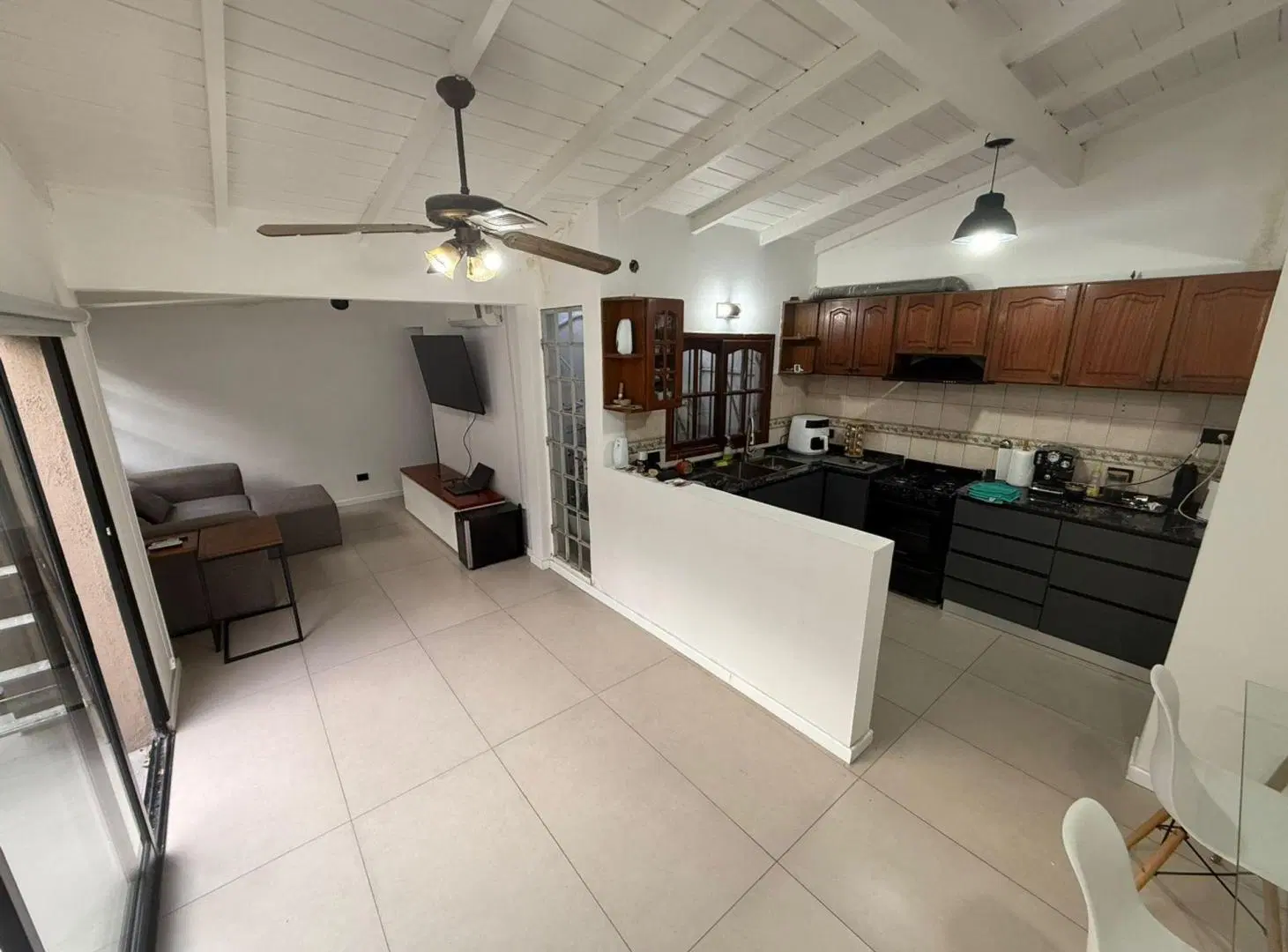 VENTA PH BANFIELD - REFACCIONADO IMPECABLE 5
