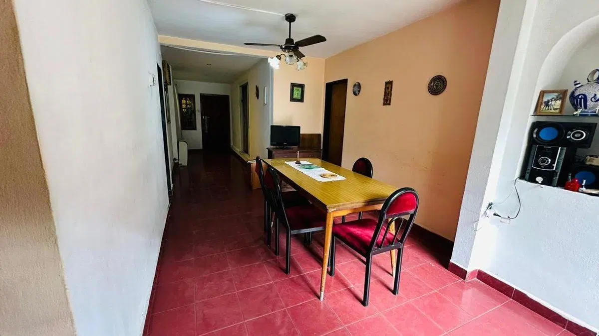 Venta: Casa 4 amb Lanús Oeste, parque y cochera 5