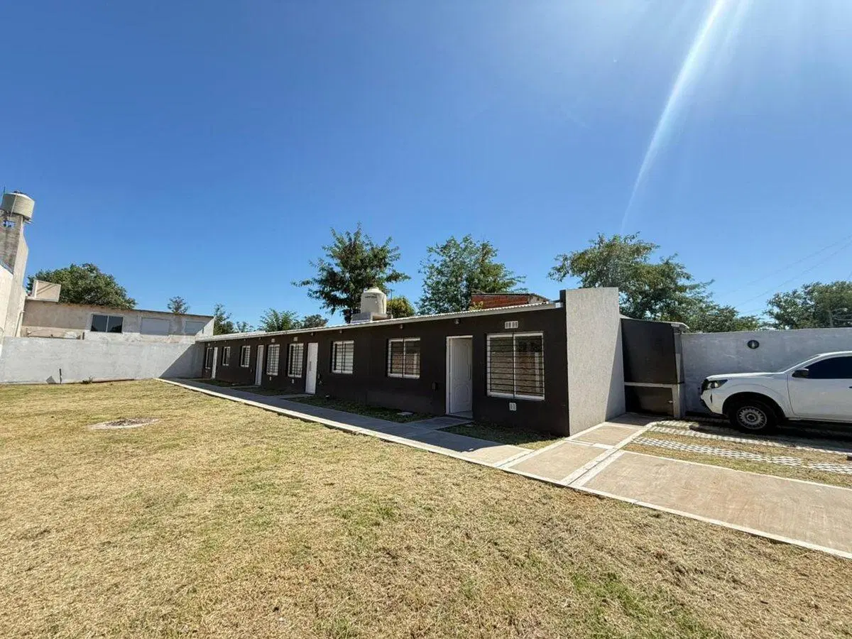 VENTA 4 DEPARTAMENTOS + 2 COCHERAS APTO CREDITO 5